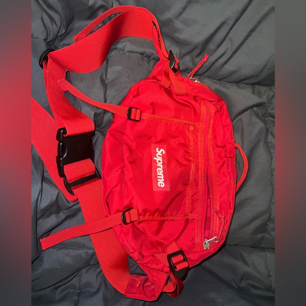 Authentic Supreme Fanny pack